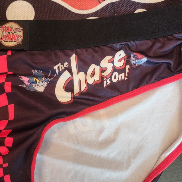 Tom and Jerry sports bra and underwear NWOT - Picture 2 of 7